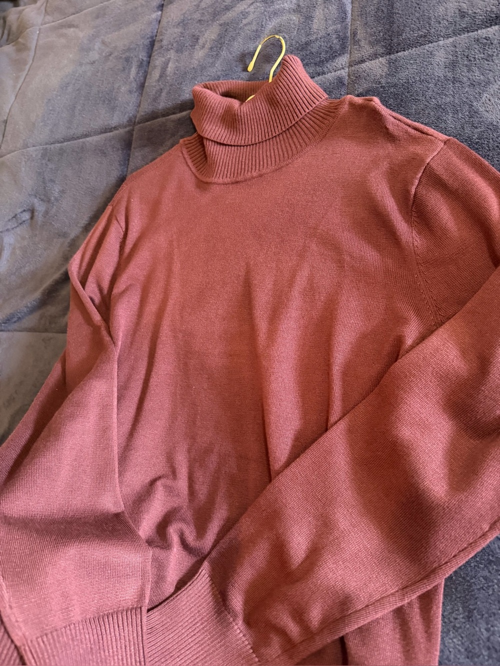 Time and Tru Plum Ribbed-Hem Crewneck Sweater